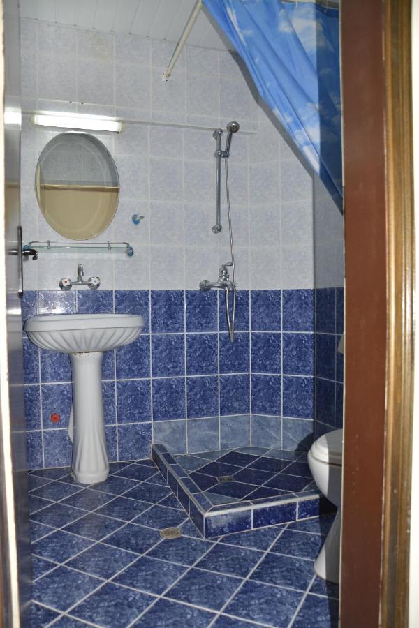 Hotel Wesso Kavarna Quarto foto