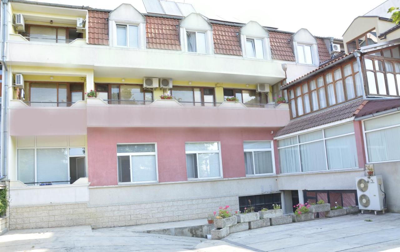 Hotel Wesso Kavarna Exterior foto