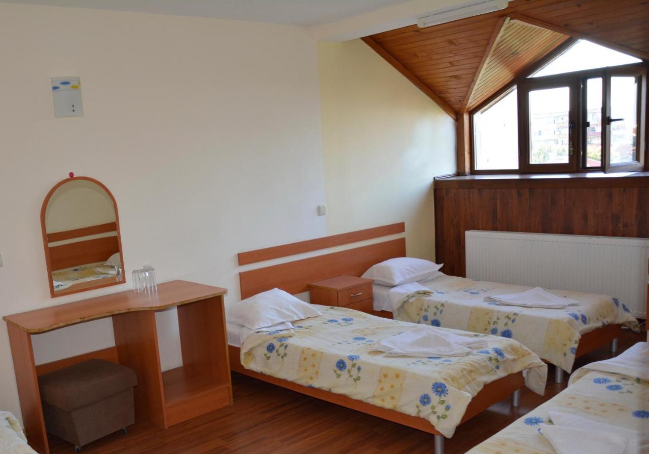 Hotel Wesso Kavarna Quarto foto